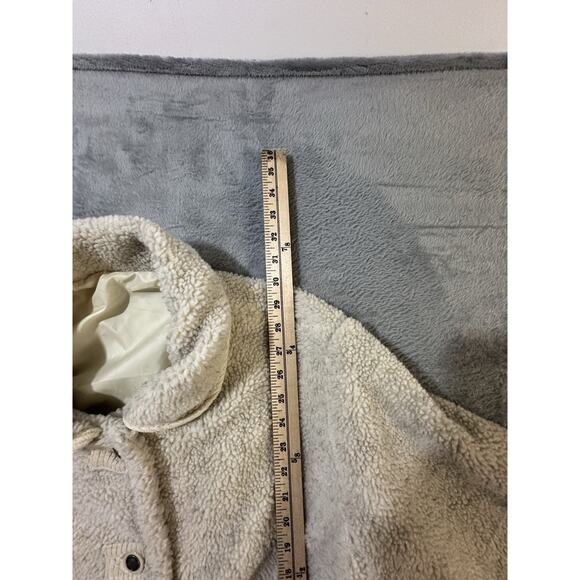 Tudor Court Sherpa Fleece Jacket L Beige Snap Button Pockets Embroidered Boho - Picture 9 of 9